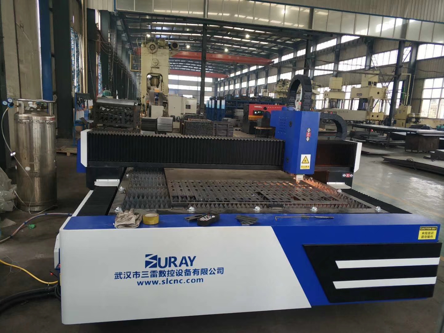 小型金屬激光切割機(jī)多少錢一臺(tái)(網(wǎng)絡(luò)上的“低價(jià)”，你敢買這種設(shè)